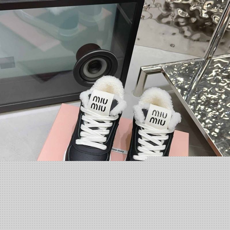 Miu Miu Casual Shoes